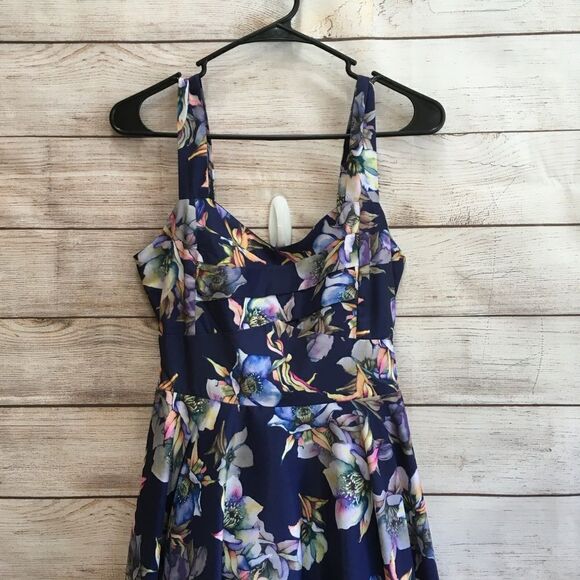 STELLA MORGAN‎ DANCE DRESS IN NAVY BLUE FLORAL - Picture 2 of 11